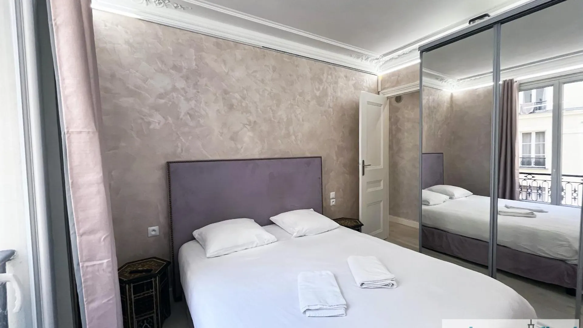 Urban Flat 180 - Charmant Appartement Au Coeur Du Marais Paris France